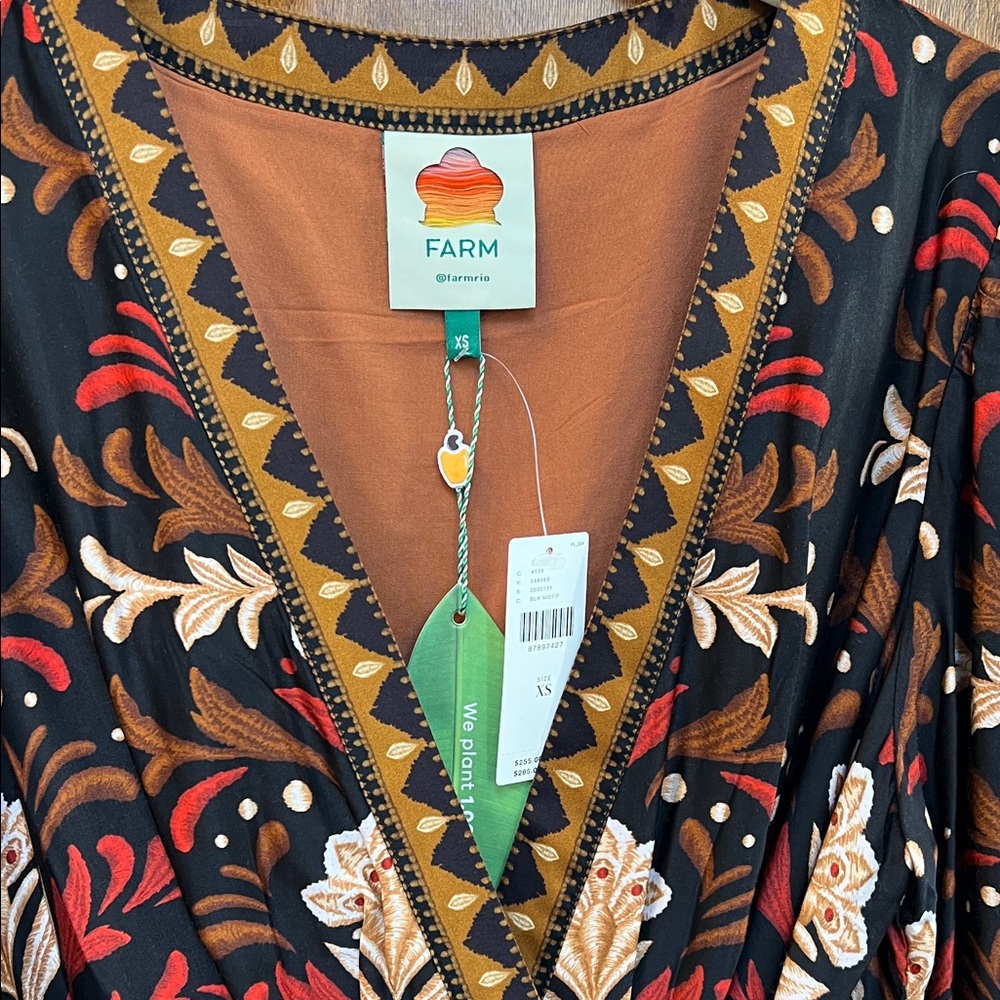 FARM Rio Black Floral Wrap Mini Dress with sleeves NWT - Picture 2 of 13